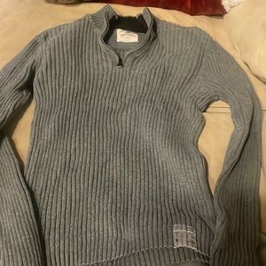 Men’s express sweater size medium